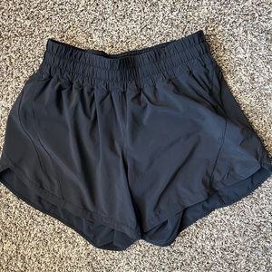 Lululemon Track that mid rise running shorts